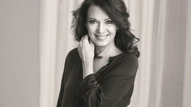 Iris Berben - neue Botschafterin von L'Oréal Paris. Quelle: obs/L'Oréal Paris